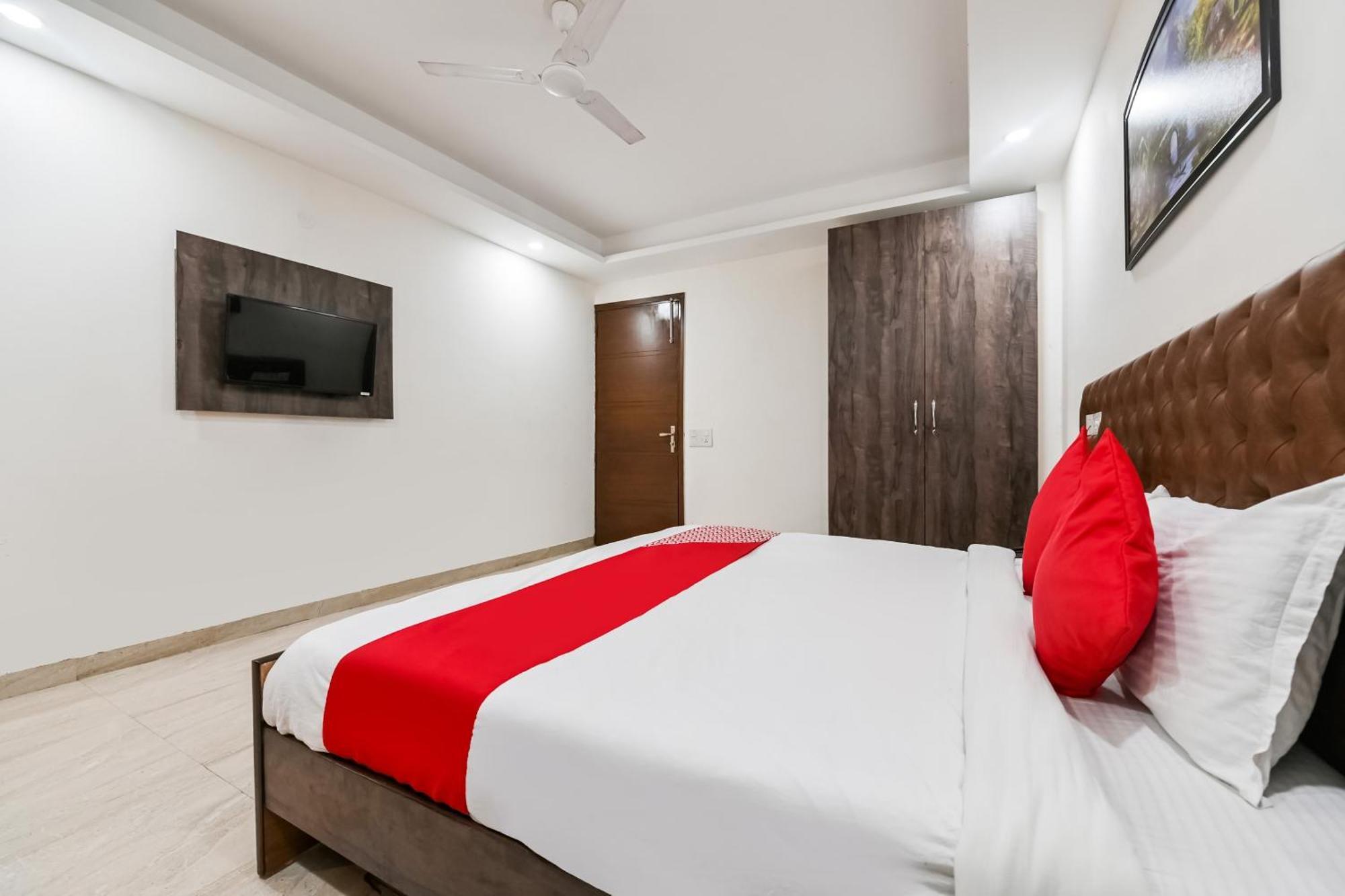 ניו דלהי Hotel O Premium Rooms Chhatarpur מראה חיצוני תמונה